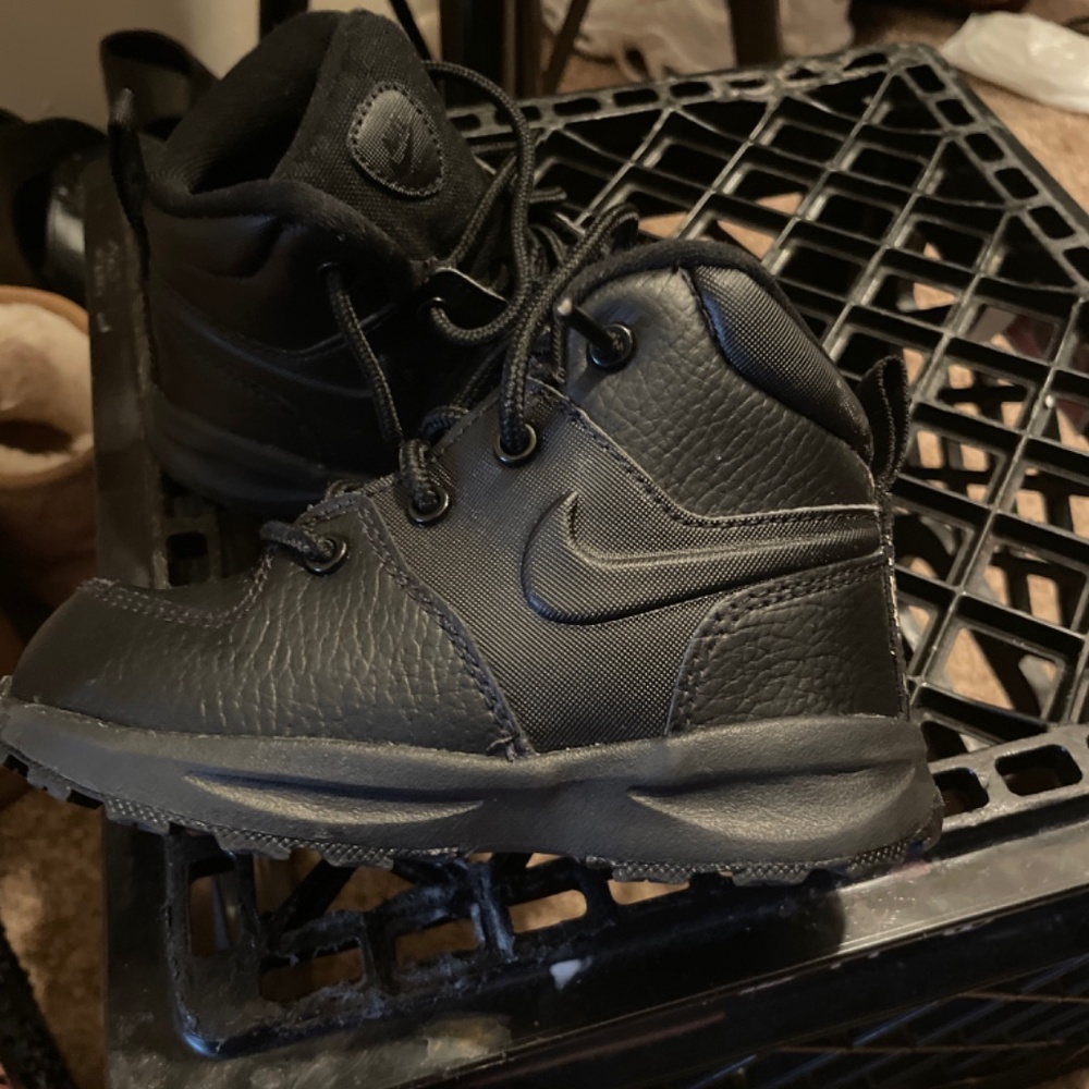 Boots - Picture 2 of 2